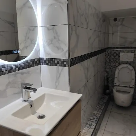 Elegante Et Spacieuse Maison A Écouen